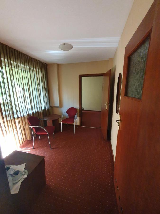 Hotel Graf Ласьк Екстер'єр фото
