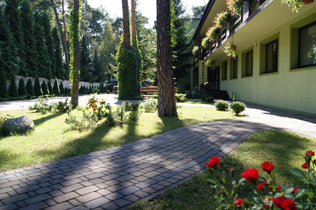 Hotel Graf Ласьк Екстер'єр фото